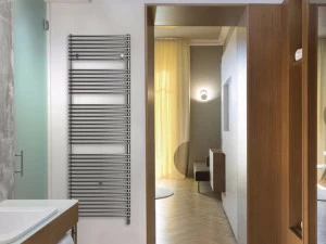 K8 Radiatori Вертикальный стальной полотенцесушитель Isla