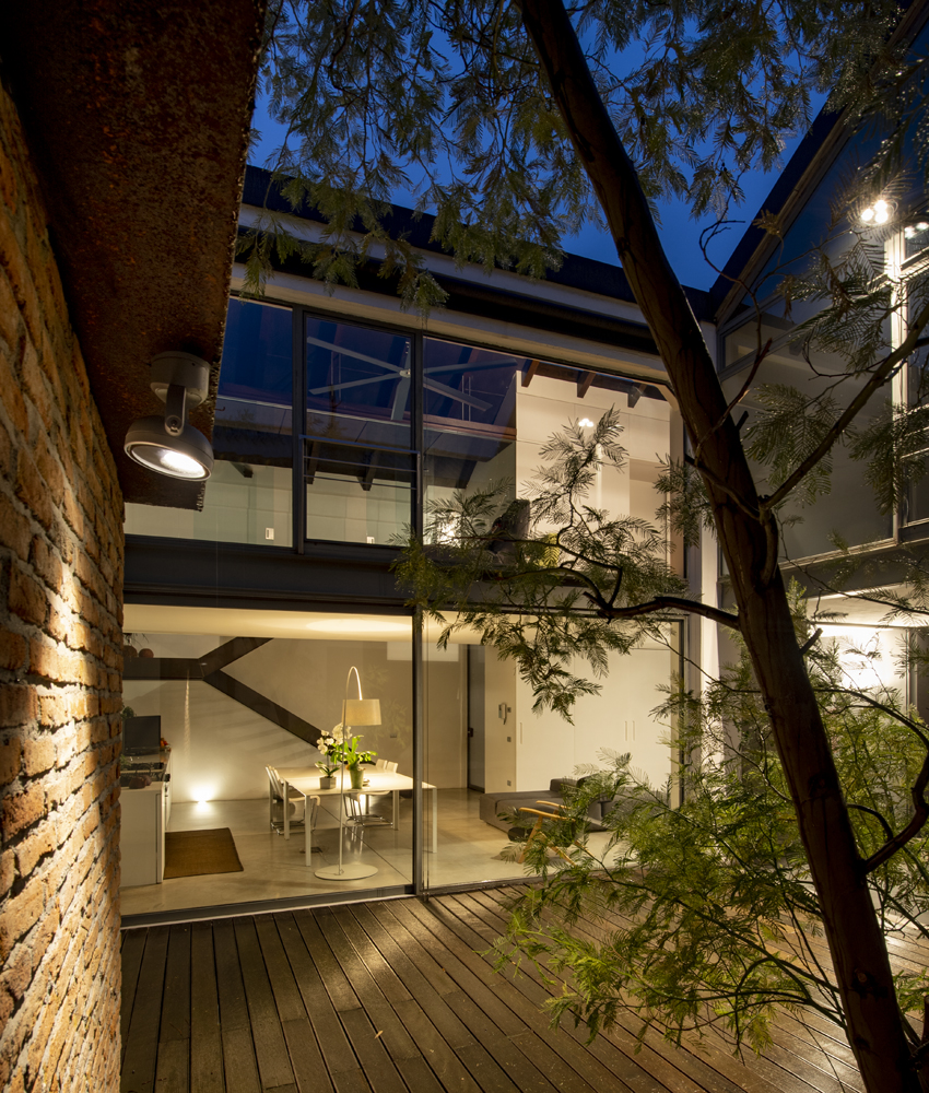 8840103 Проектор Platek SUN Small Proiettore  SUN Small Floodlight - 8 LED RGBW 40°  - Вид №3