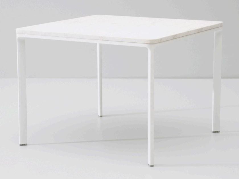 Kettal Квадратный каменный садовый стол Park life #11706 - Вид №1