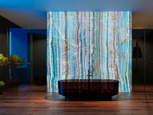 Декоративная стеклянная панель