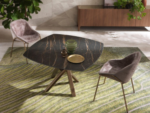 Фиксированный и выдвижной квадратный стол с керамической или деревянной столешницей