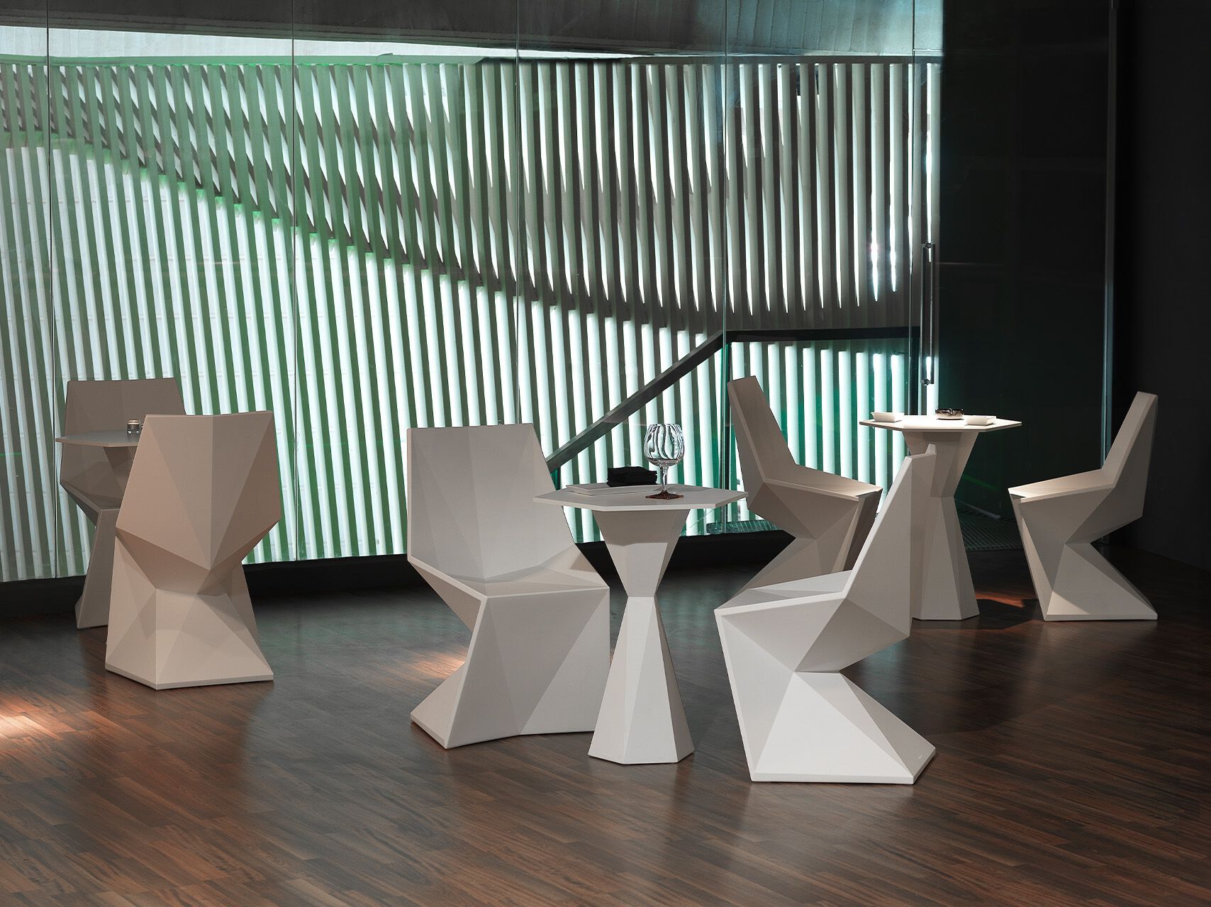 Обеденный стол HPL Vondom Vertex ARCH-00023610 - Вид №2