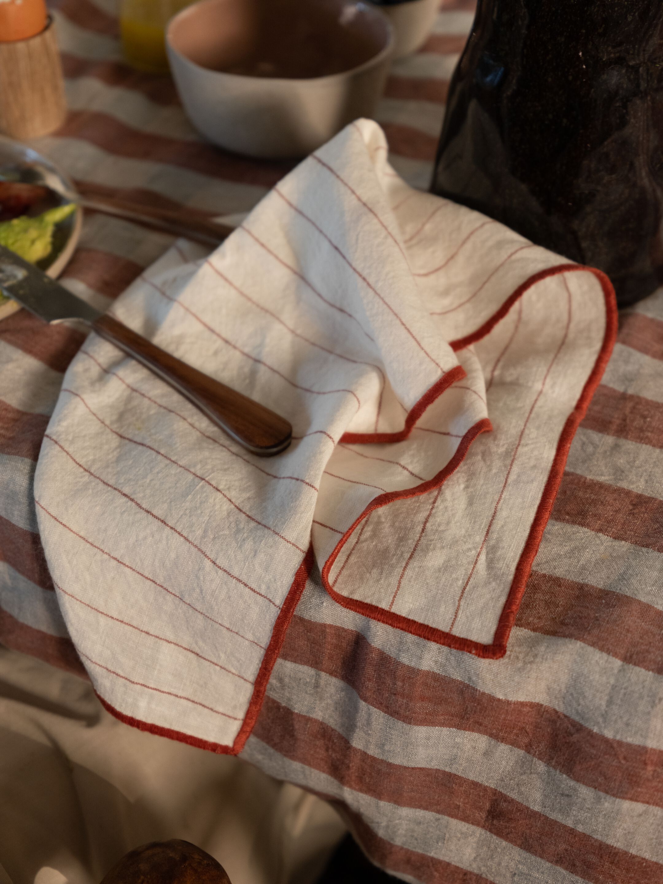 Набор льняных салфеток POMAX Amalia ARCH-00092969 - Вид №6