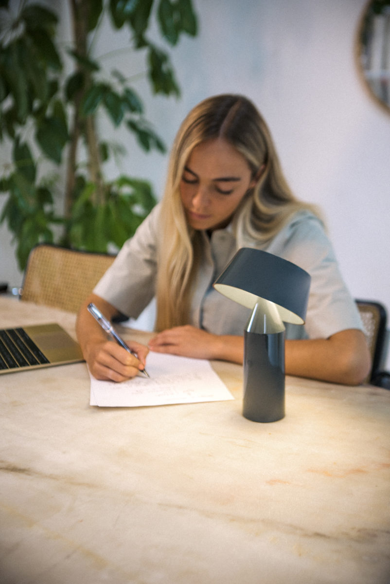 076334 Настольная лампа антрацитовая Marset Bicoca  - Вид №2