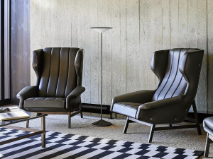 Кожаное кресло