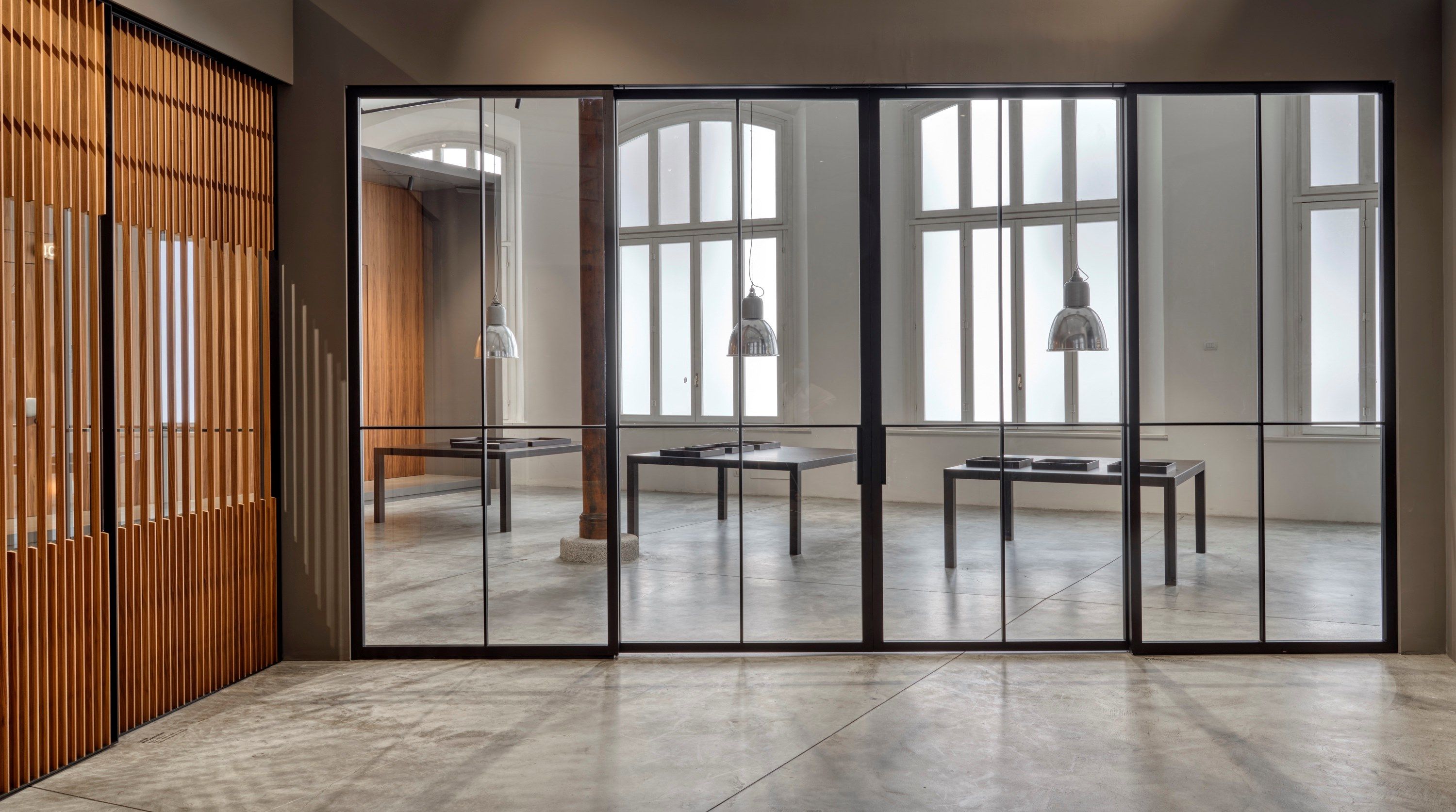 Стеклянная дверь Lualdi раздвижные и поворотные стеклянные системы ARCH-00024476 - Вид №19