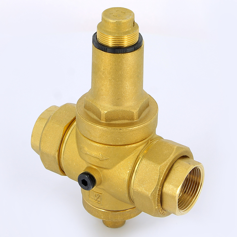 Редуктор давления ВВ с разъемными соединениями и отверстием для манометра EMMETI 1"1/4 01060114