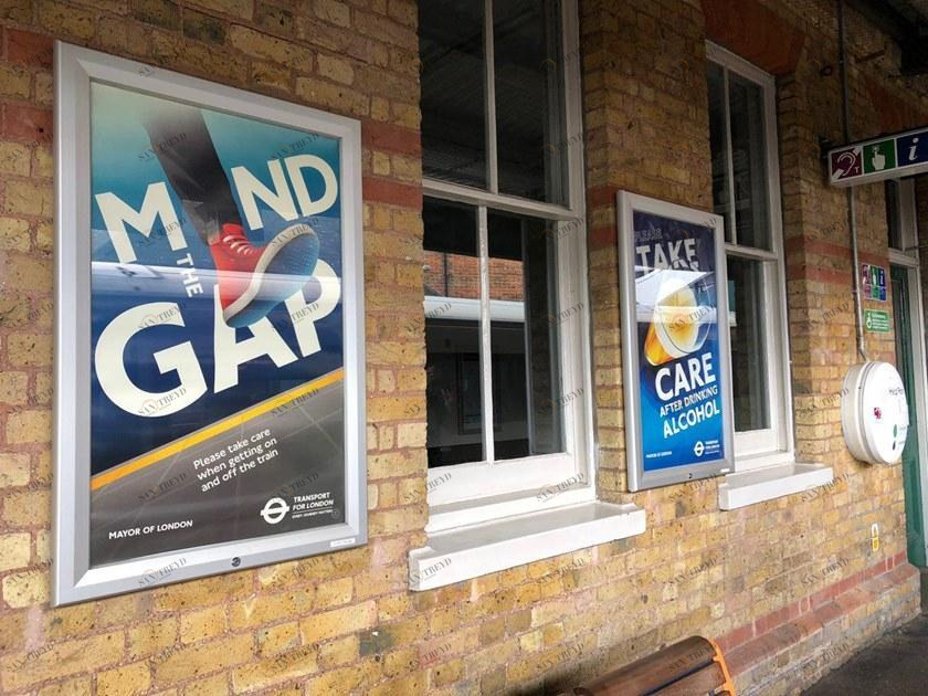 STUDIO T Доска объявлений для улицы, сертифицированная IP56 sun-id-1510392