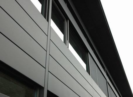 VMZINC Вентилируемый фасад из титан-цинка с ламелями sun-id-1390022 - Вид №9