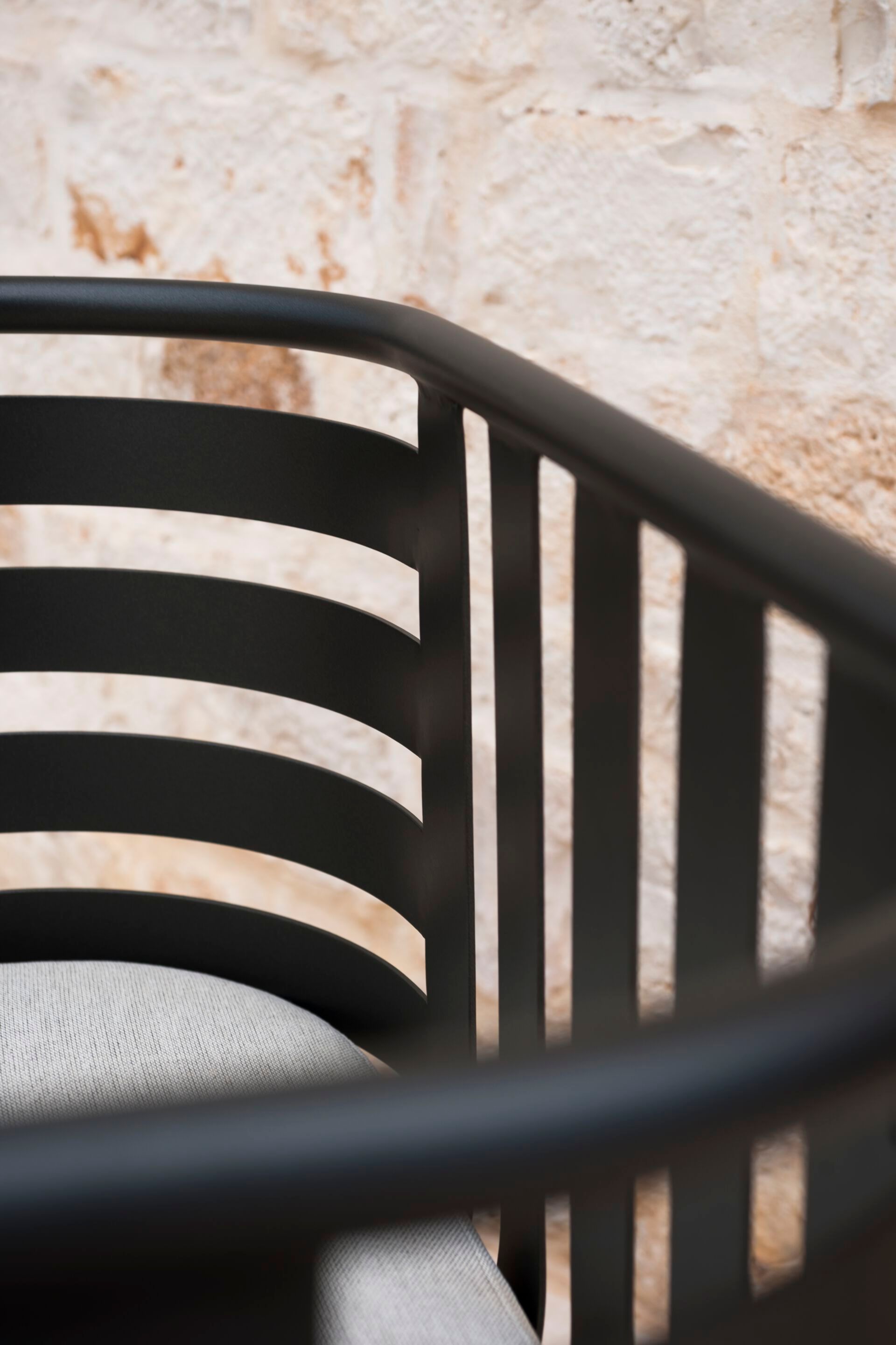 2-местный алюминиевый садовый диван RODA ARCH-00042097 - Вид №1