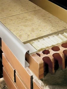 EMAC Italia Профиль и оклад для гидроизоляции Novovierteaguas