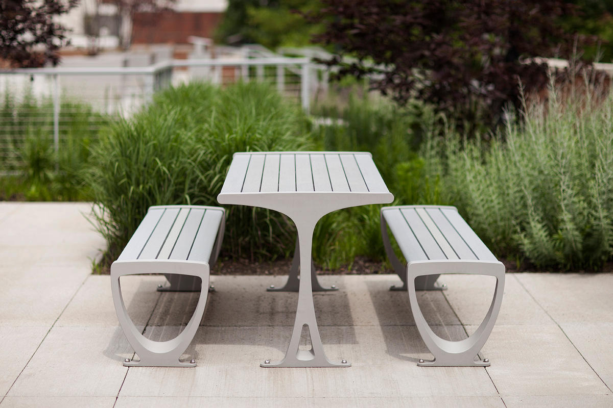 FSRT160 Столовый ансамбль трио  Forms-surfaces  - Вид №3