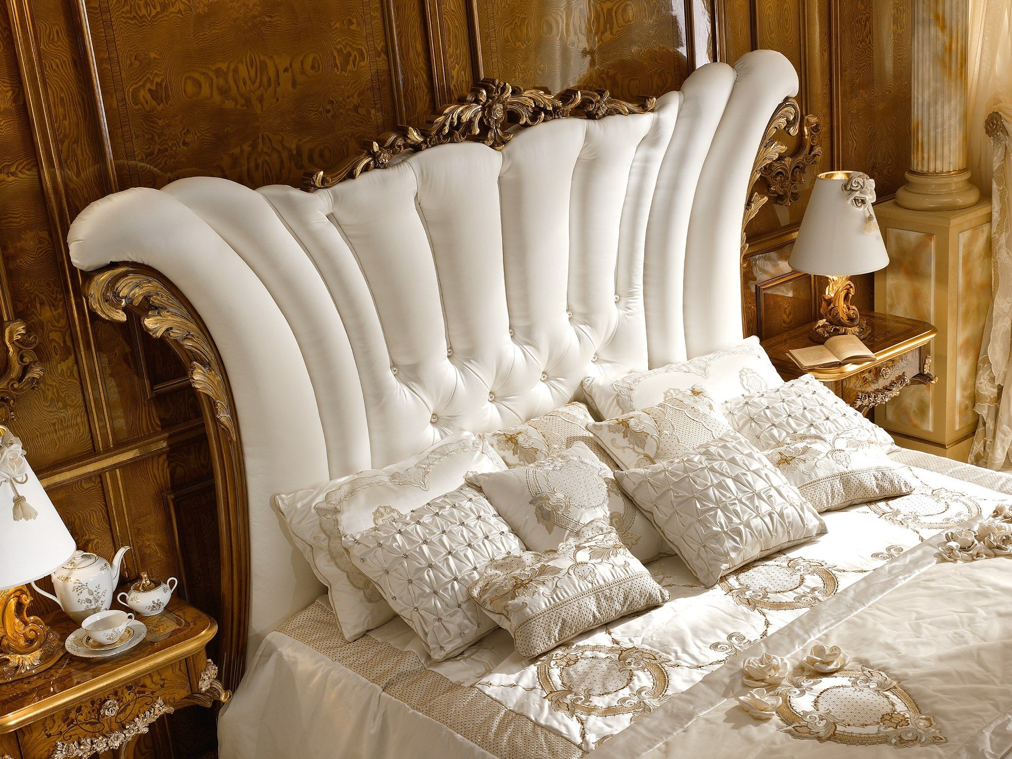 Двуспальная кровать из ткани с мягким изголовьем A.R. Arredamenti водолазка ARCH-00079785 - Вид №2