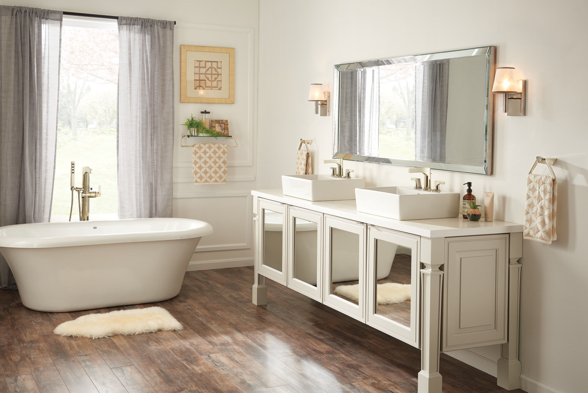 Вешалка для полотенец 24 дюйма со стеклянной полкой Delta Faucet 77480-SS - Вид №1