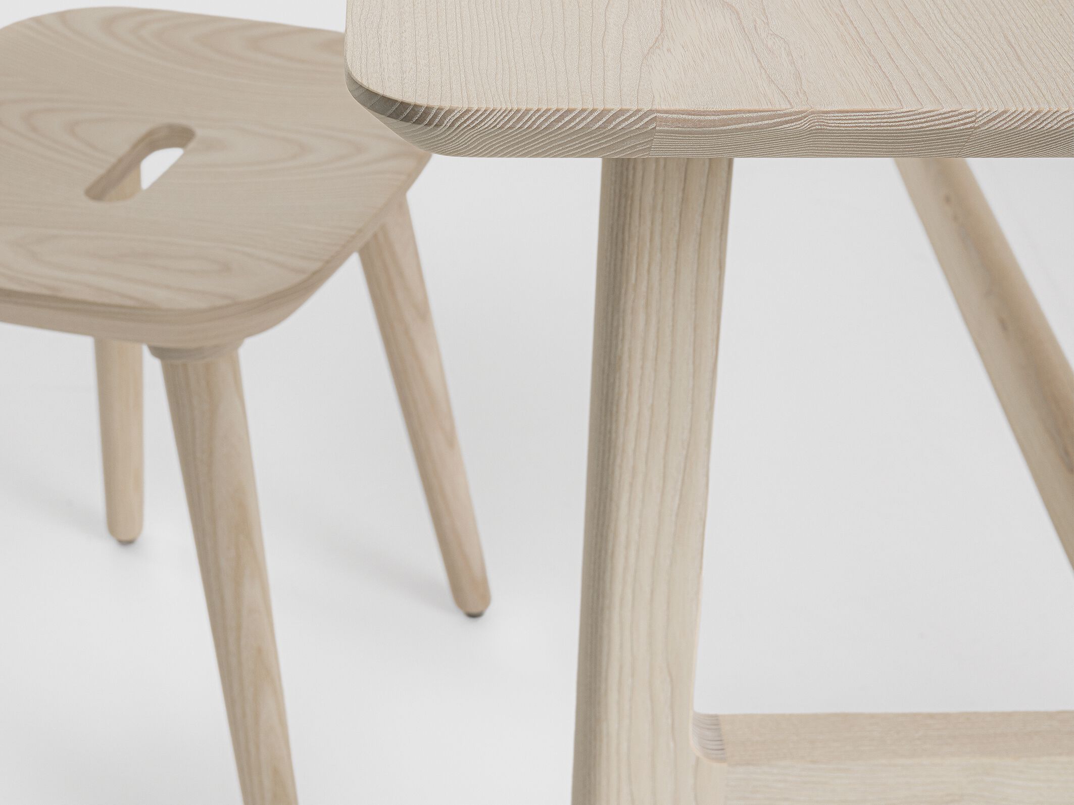 Прямоугольный обеденный стол из массива дерева ZEITRAUM VNA ARCH-00035414 - Вид №3