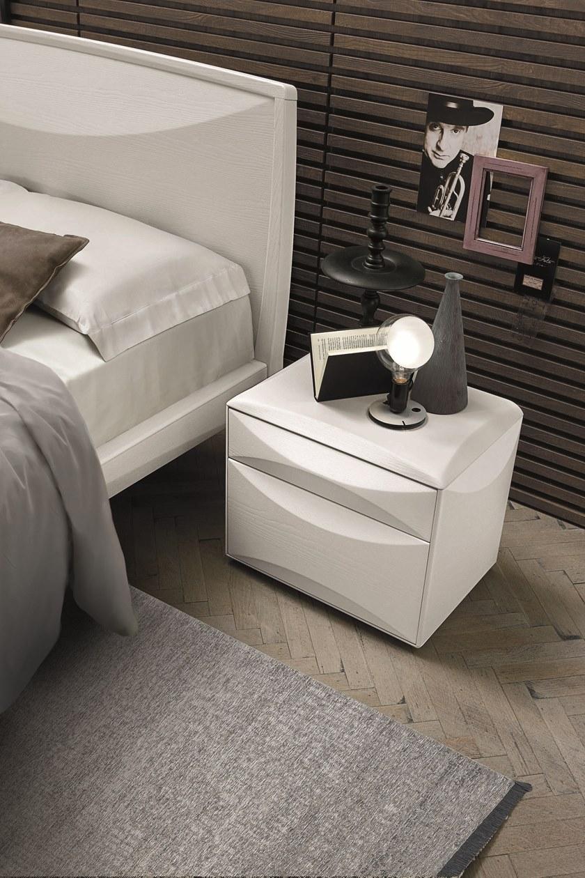 Gruppo Tomasella Тумбочка прикроватная лакированная прямоугольная с ящиками Sidney sun-id-1502956 - Вид №1