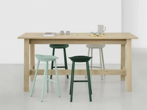 e15 Прямоугольный высокий стол из массива дерева Basis