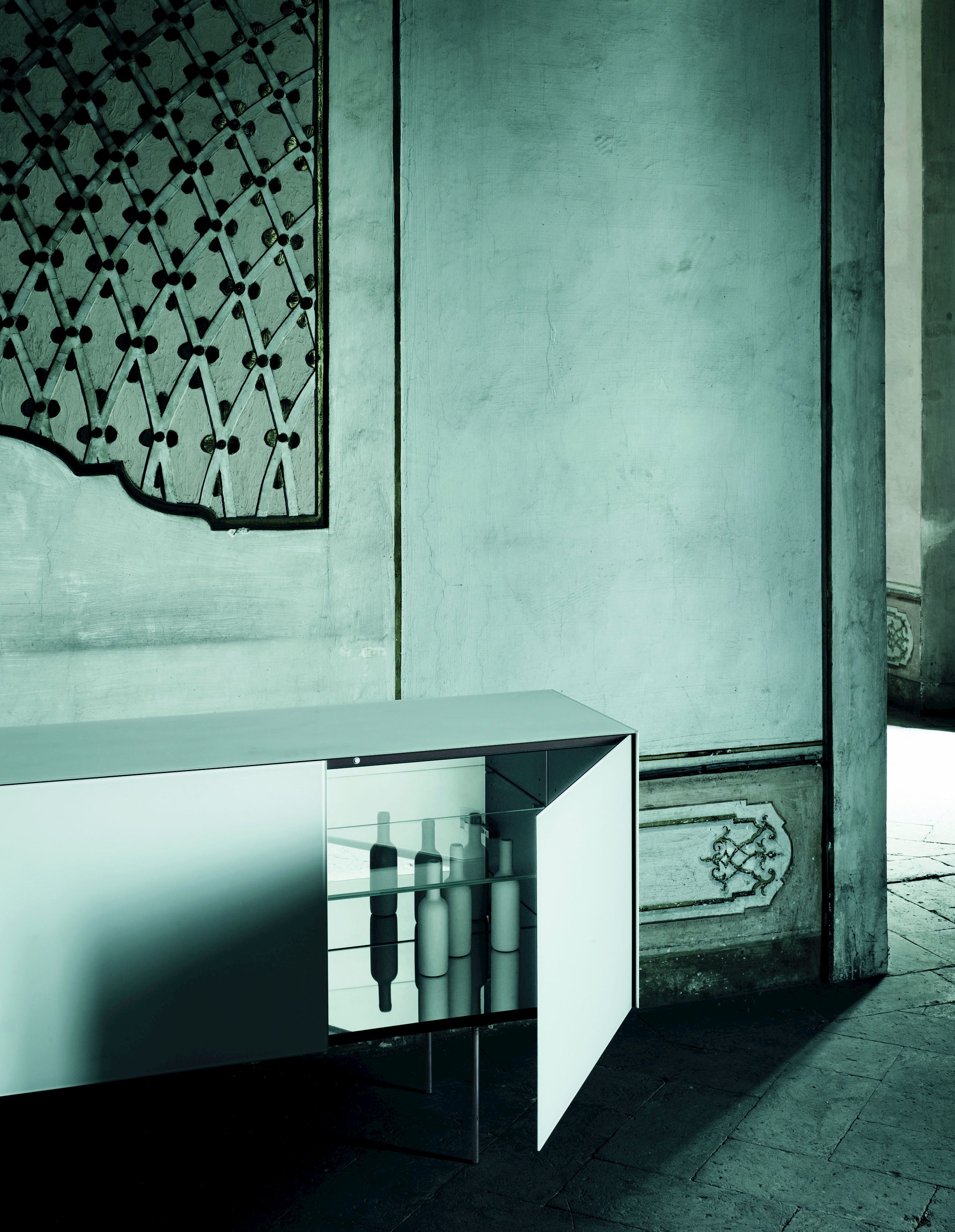 Хрустальный шкаф с распашными дверями Glas Italia Magic Box ARCH-00055102 - Вид №1