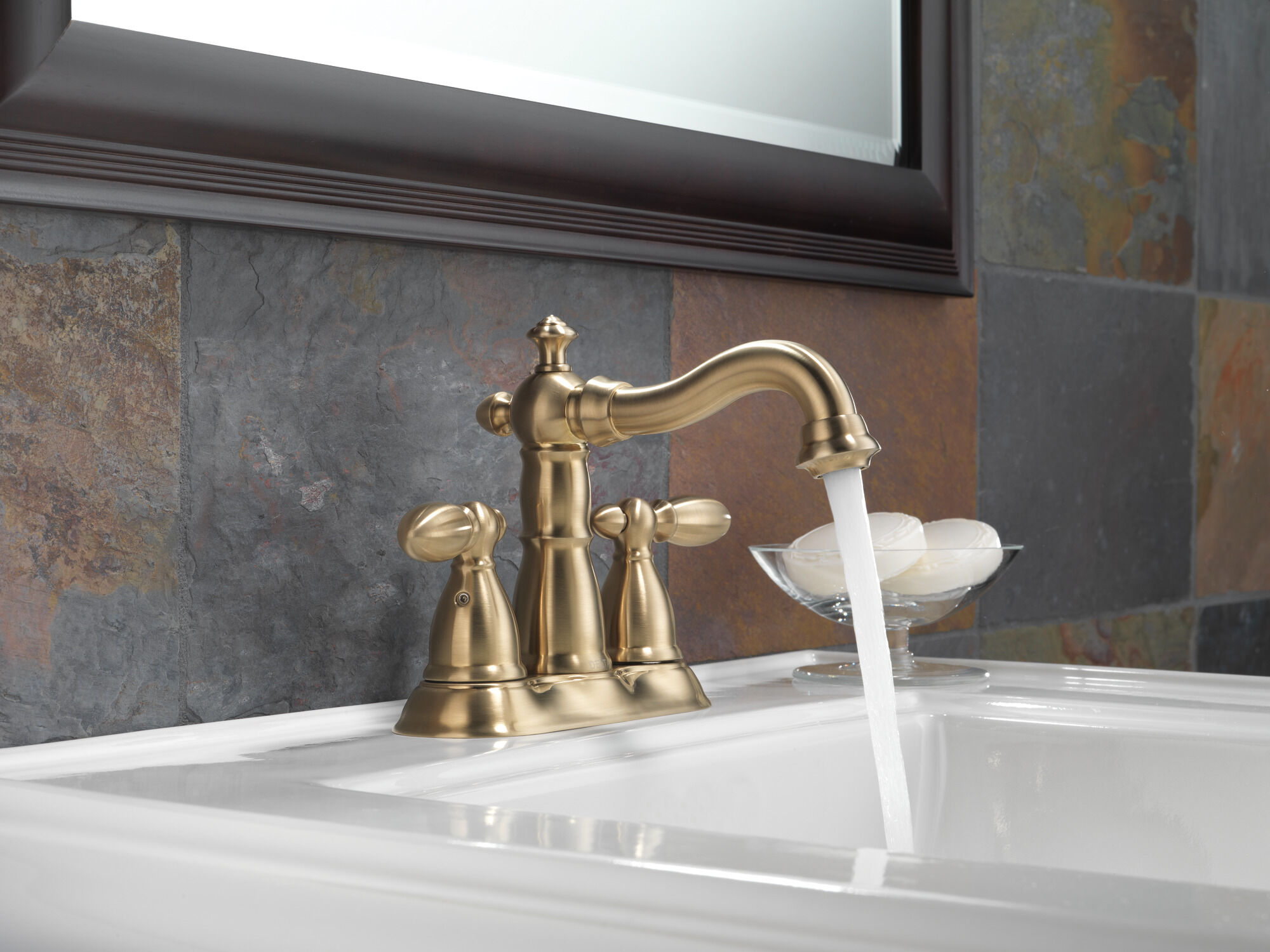 2555-CZMPU-DST Смеситель для ванной комнаты с двумя ручками Delta Faucet Victorian Шампанское бронза - Вид №1