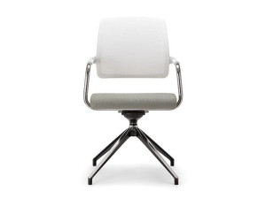 Поворотный стул с подлокотниками