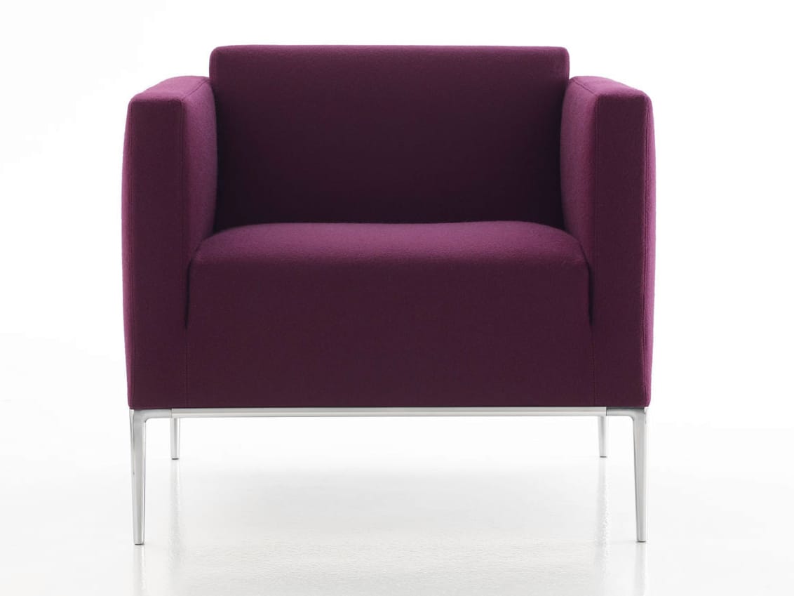 Тканевое кресло с подлокотниками B&B Italia Project Жан 2013 ARCH-00128439