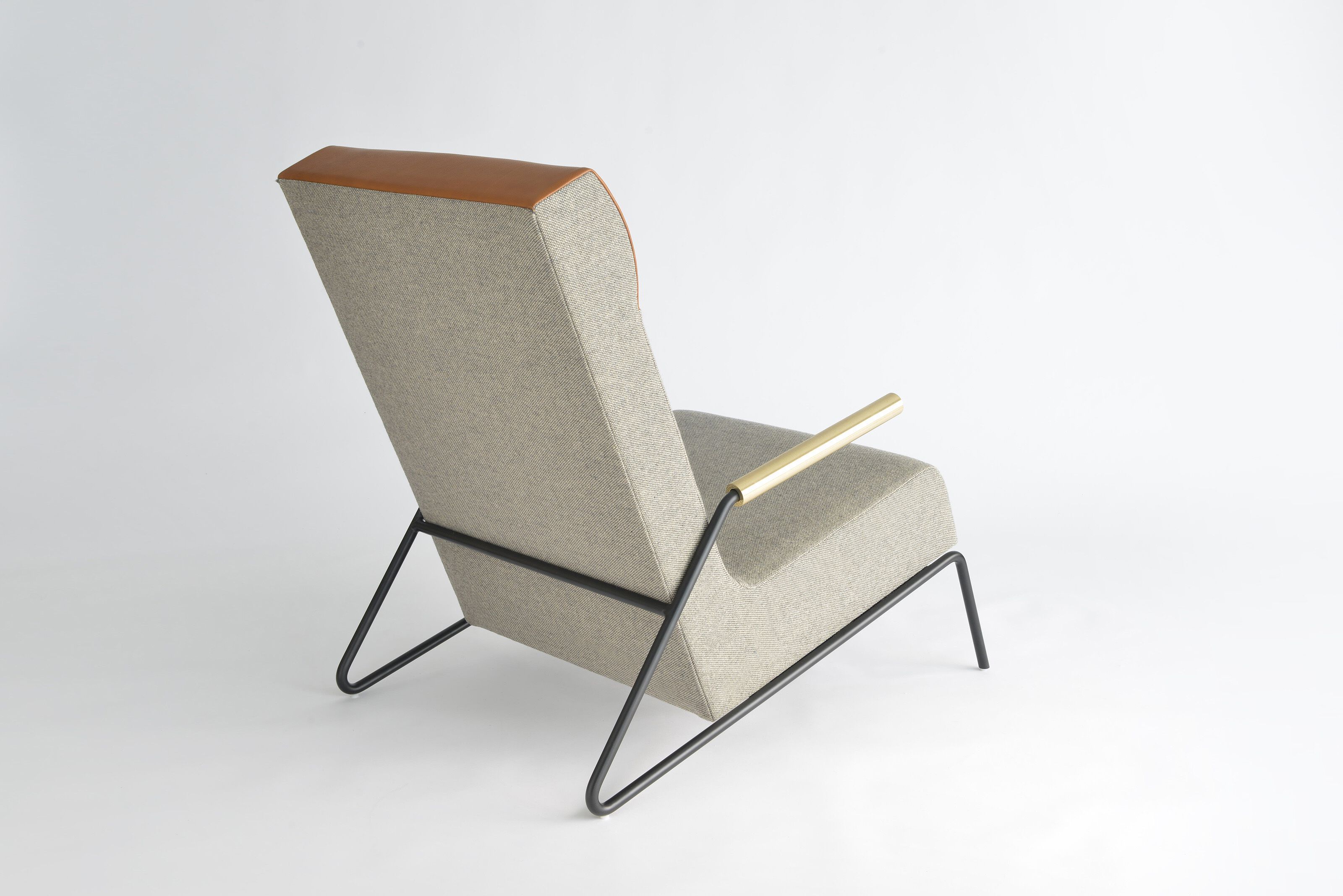 Тканевое кресло с подлокотниками Phase Design Kickstand ARCH-00131039 - Вид №2