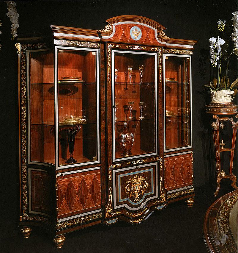 Витрина  EZIO BELLOTTI 1093 