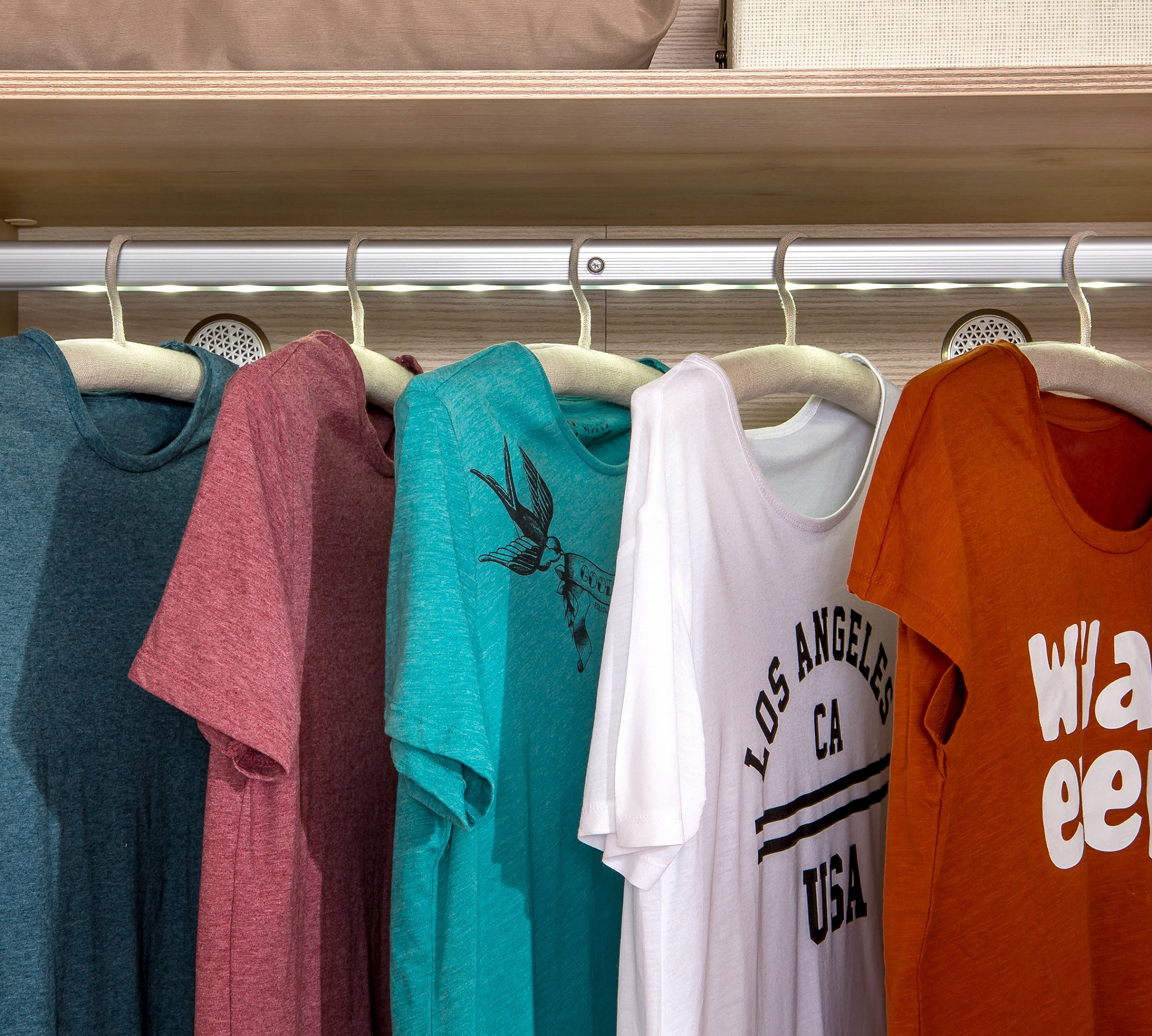 Шкаф белый трехстворчатый с ящиками Dynamic CILEK DYNAMIC 00-3832564 Белый Santreyd  - Вид №3