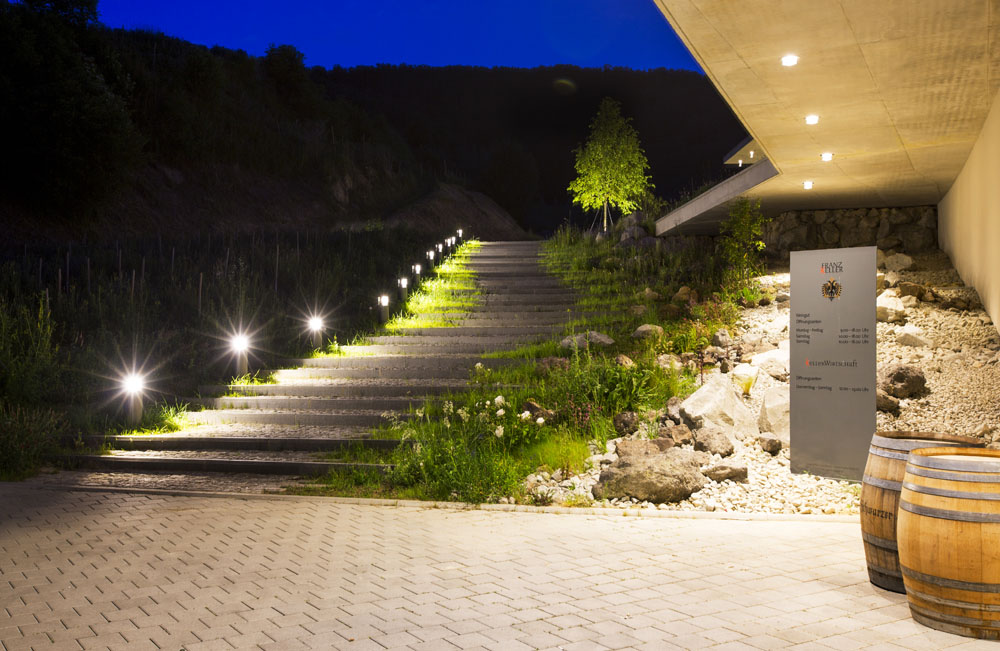 4032612 Мобильный светильник Platek MENHIR Paletto  MENHIR H. 200 mm - 1 LED 3000K 2 Openings  - Вид №5