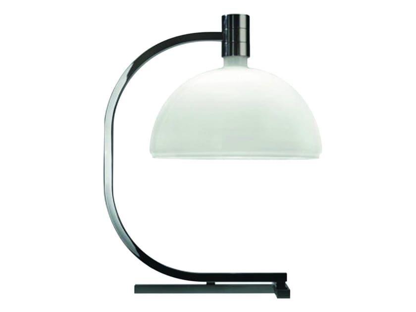 Металлическая настольная лампа In Stock ARCH-00103116