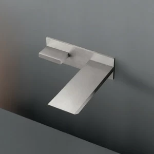 Настенный смеситель с прогрессивным носиком Л. 155 мм, горизонтально собранное  BAR16 CEADESIGN