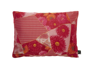 Прямоугольная подушка из ткани с цветочным рисунком