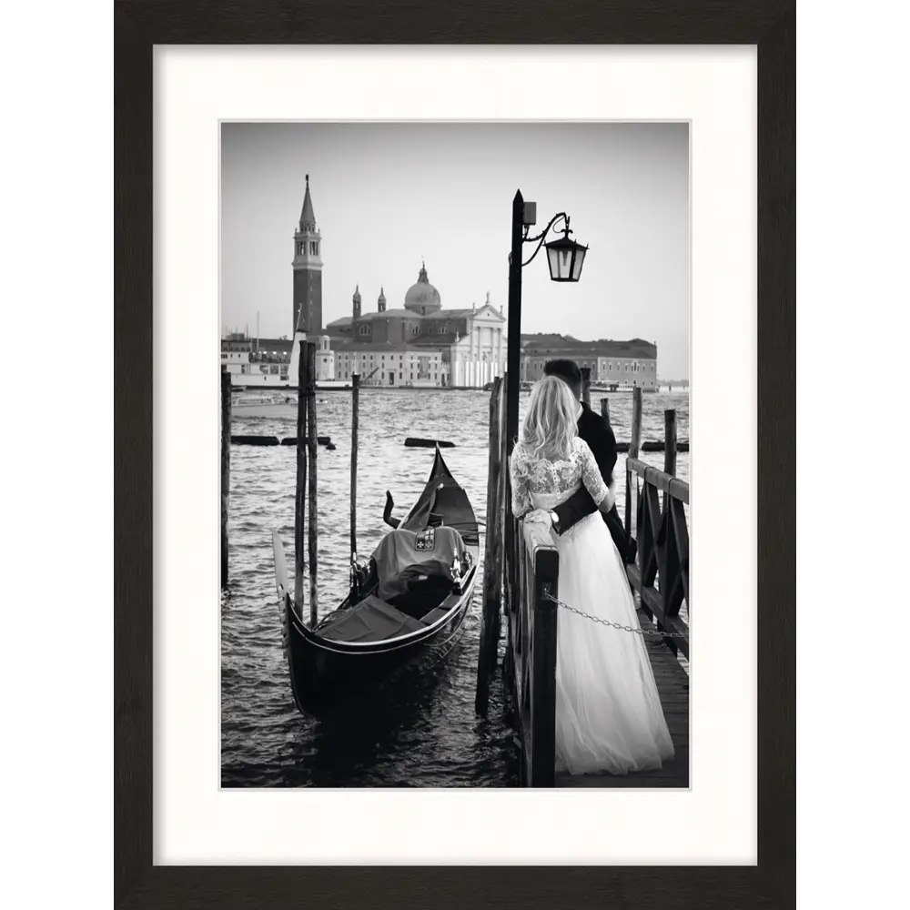 Картина в раме Молодожены в Италии 33x40 см цвет разноцветный POSTERMARKET STLM-2085826