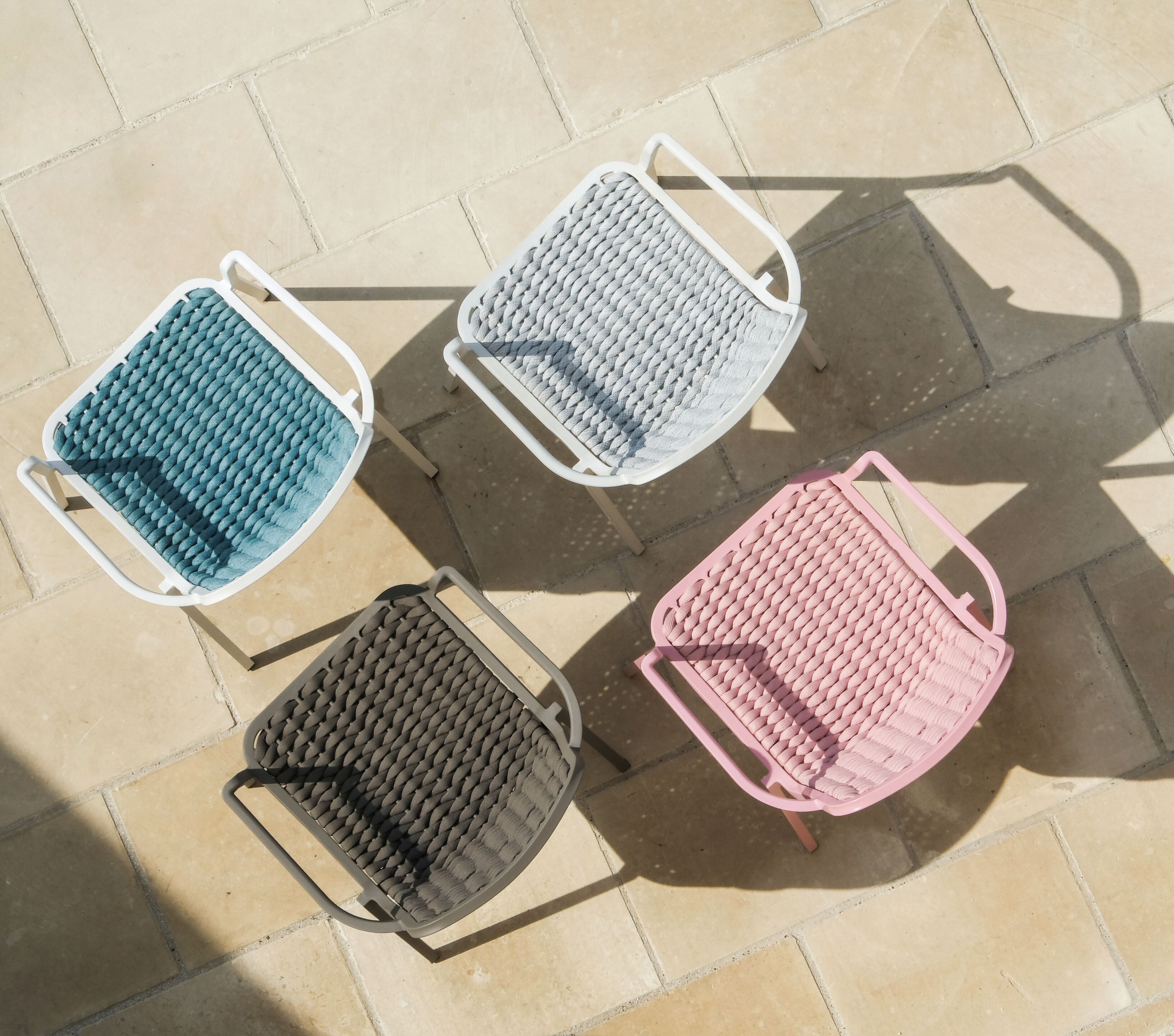 Штабелируемый садовый стул с подлокотниками DRIGANI Nida ARCH-00049823 - Вид №1