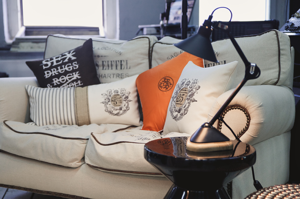 Диван Thomas Eiffei двухместный прямой бежевый ДОМАШНЯЯ ОБСТАНОВКА THOMAS EIFFEI 017179 Бежевый;молочный Santreyd  - Вид №7