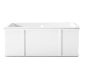 Чугунная ванна в центре комнаты