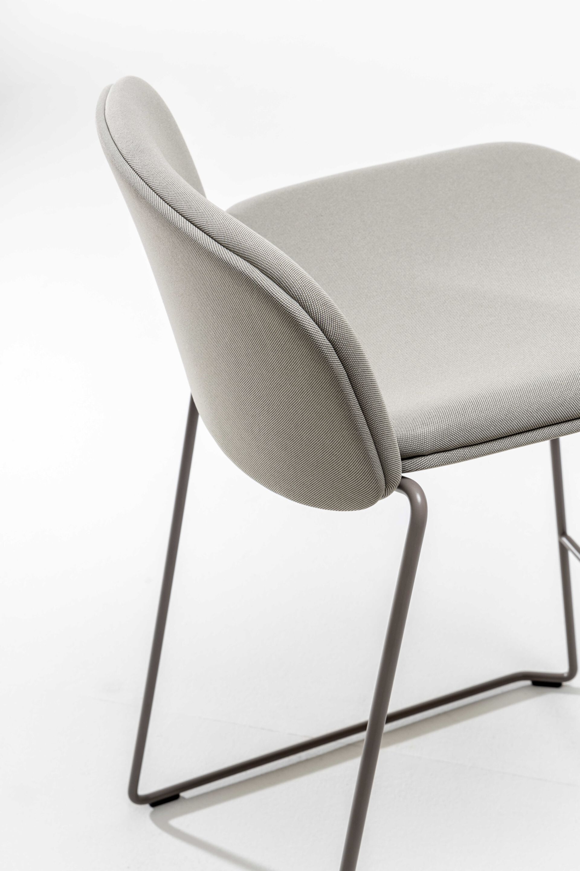 Высокий стул с мягким сиденьем VAGHI Free Soft ARCH-00074893 - Вид №2