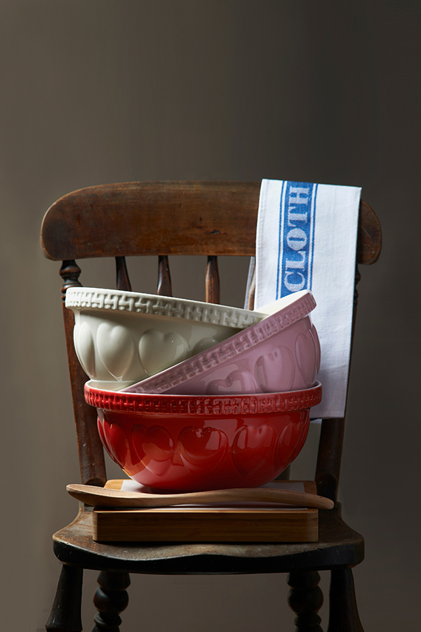 2006.008 Миска для смешивания hearts, D29 см, 4 л, кремовая Mason Cash  - Вид №2