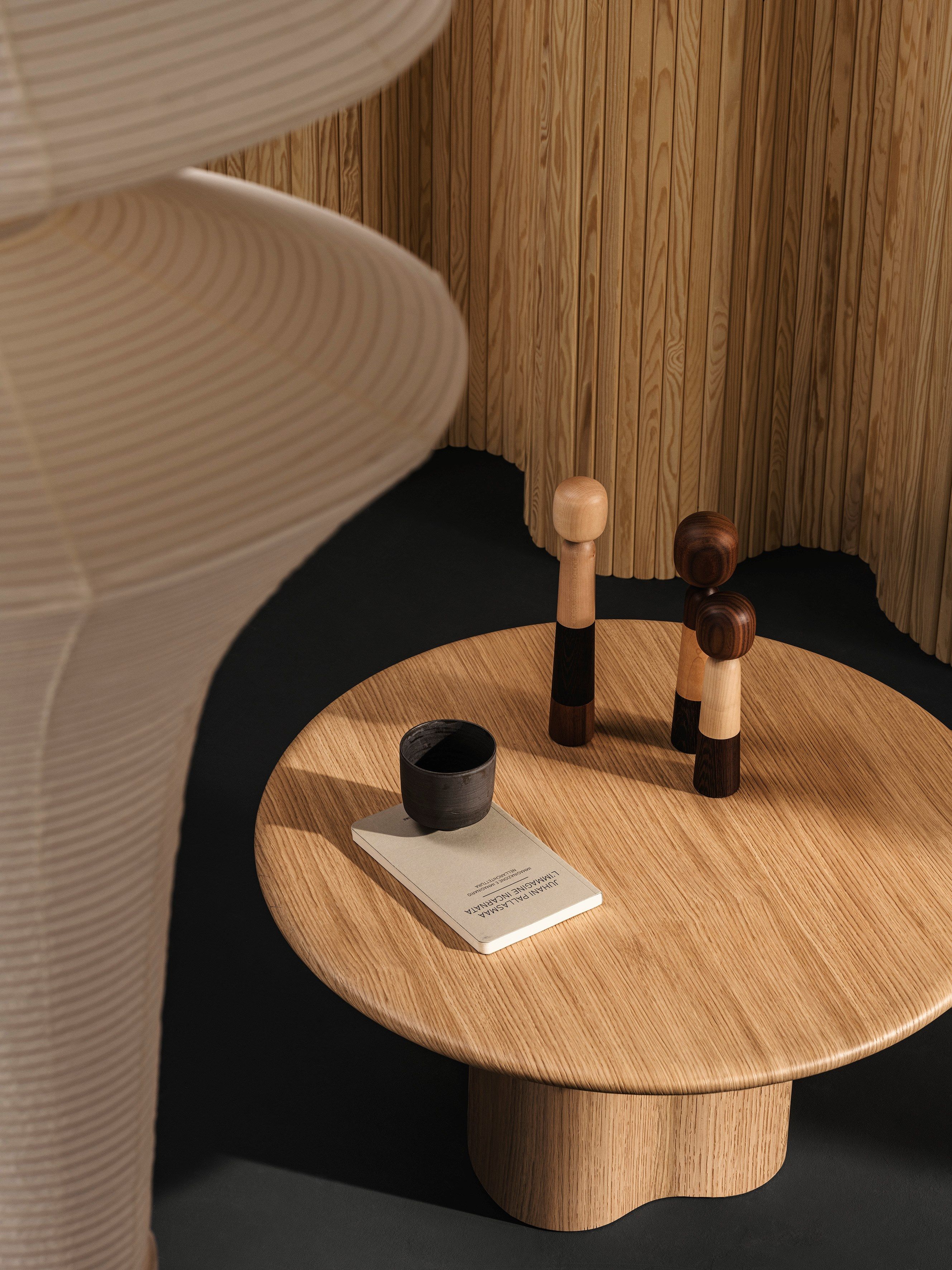 Низкий овальный журнальный столик из МДФ Arper Ghia ARCH-00037608 - Вид №7