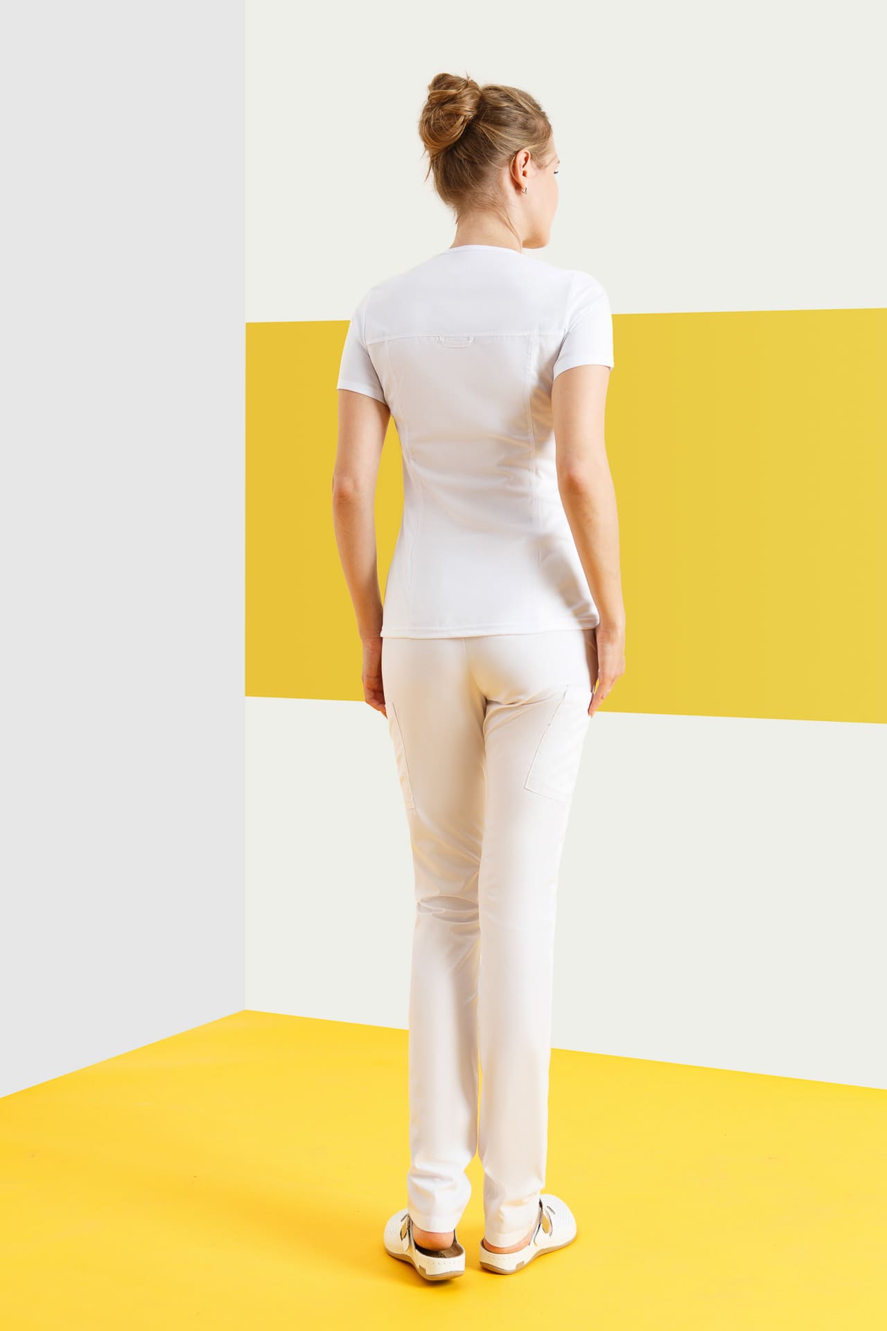 67978 Блузка женская WHITE (белый) GVENN  Медицинская одежда  размер 42 (XS)  - Вид №4