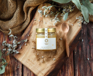 5611 Мед алтайский высокогорный (эксклюзивный сбор). Урожай 2021 г. Вкусляндия