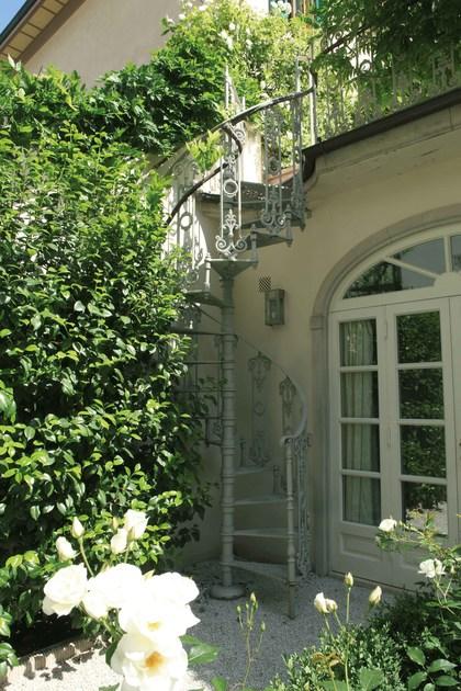 Modus Винтовая лестница из чугуна  2010  - Вид №3