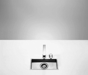 38000000-86 Одинарная мойка - нержавеющая сталь бархатная Dornbracht Кухонные раковины из нержавеющей стали, сатинированные 