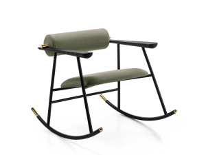 Кресло-качалка с кожаной обивкой