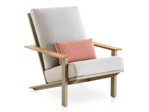 Тканевое кресло