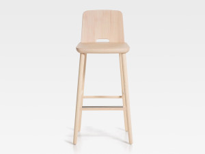 Высокий стул из ясеня со спинкой