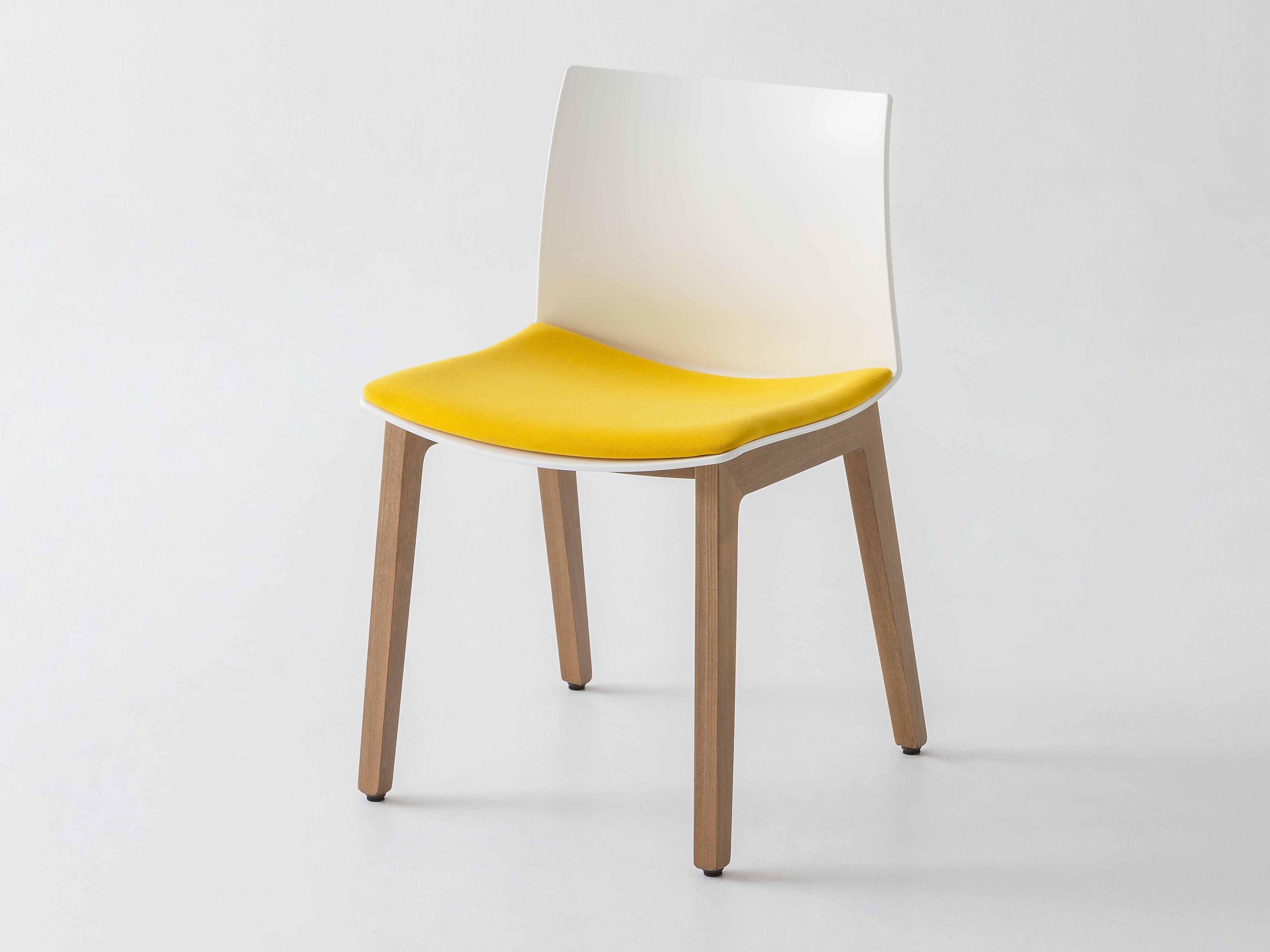 Стул из инженерного пластика с деревянной рамой и встроенной подушкой GABER Kanvas ARCH-00145546 - Вид №2