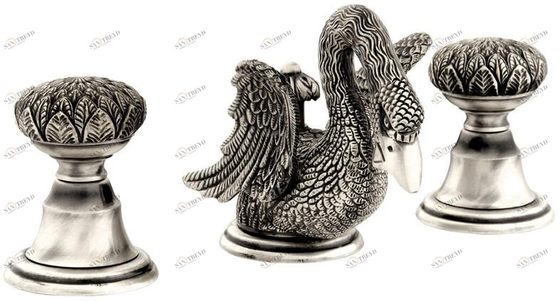 Bronces Mestre Смеситель для раковины на 3 отверстия Antartica swan sun-id-1412048