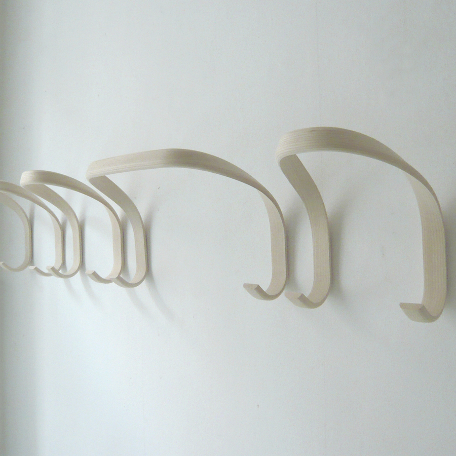 Вешалка Hook натуральное дерево Hay 400493 - Вид №3