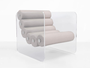 Кресло с подлокотниками